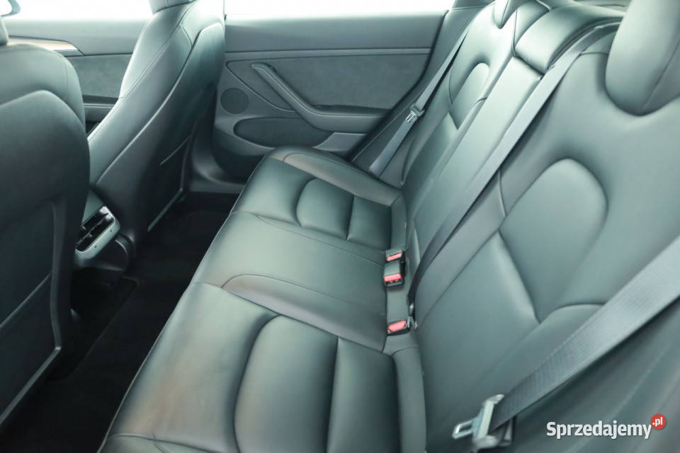 Tesla Model 3 Performance 82kWh światła LED Model 3 Piaseczno