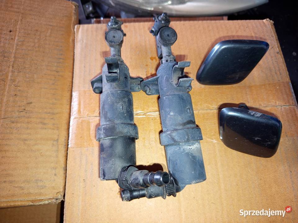 VW Bora zaślepka spryskiwacza lewa prawa Santocko