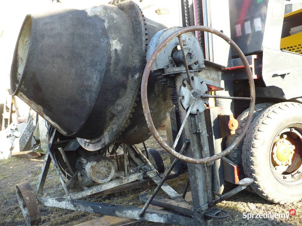 Betoniarka 250 litrów sprawna stan świętokrzyskie Krasocin
