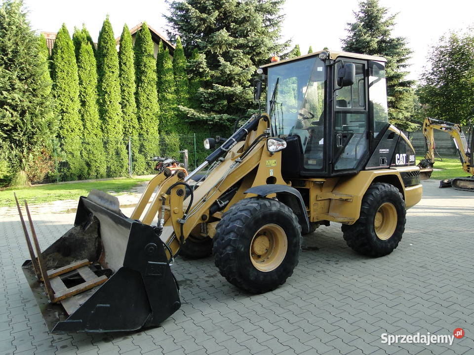 Ładowarka CAT 906 Caterpillar łyżka otwierana Łętownia