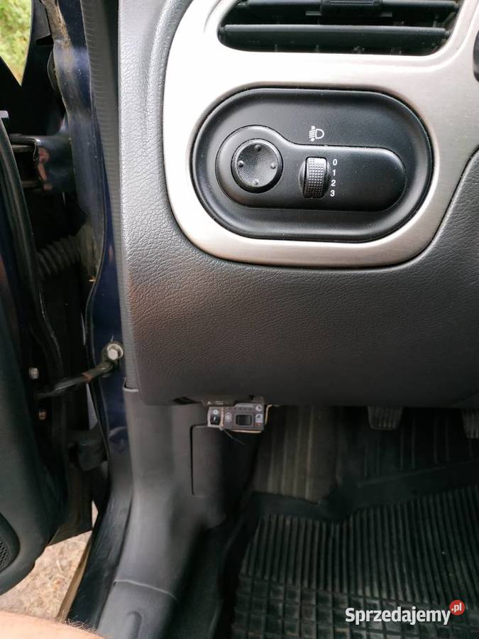 Sprzedam Lanosa 16 16v 2002r LPG uszkodzony 155000km Warszawa