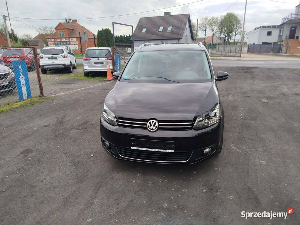 Volkswagen Touran 20 TDI udokumentowany przebieg VAT marża Touran Motoryzacja Jarocin