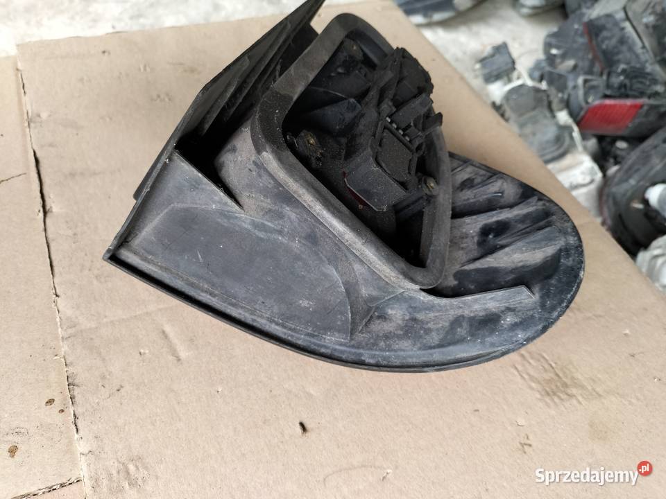 RENAULT LAGUNA I 1 LAMPA TYLNA TYŁ LEWA Kamień-Kolonia