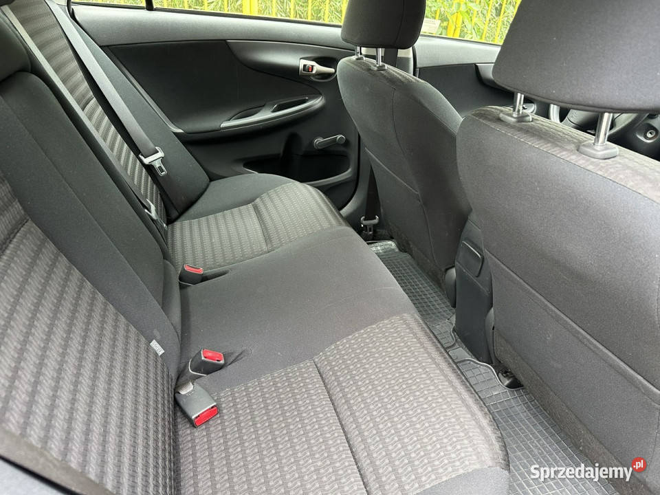 Toyota Corolla Toyota Corolla 16 Benzyna 124 szary wielkopolskie Gostyń sprzedam