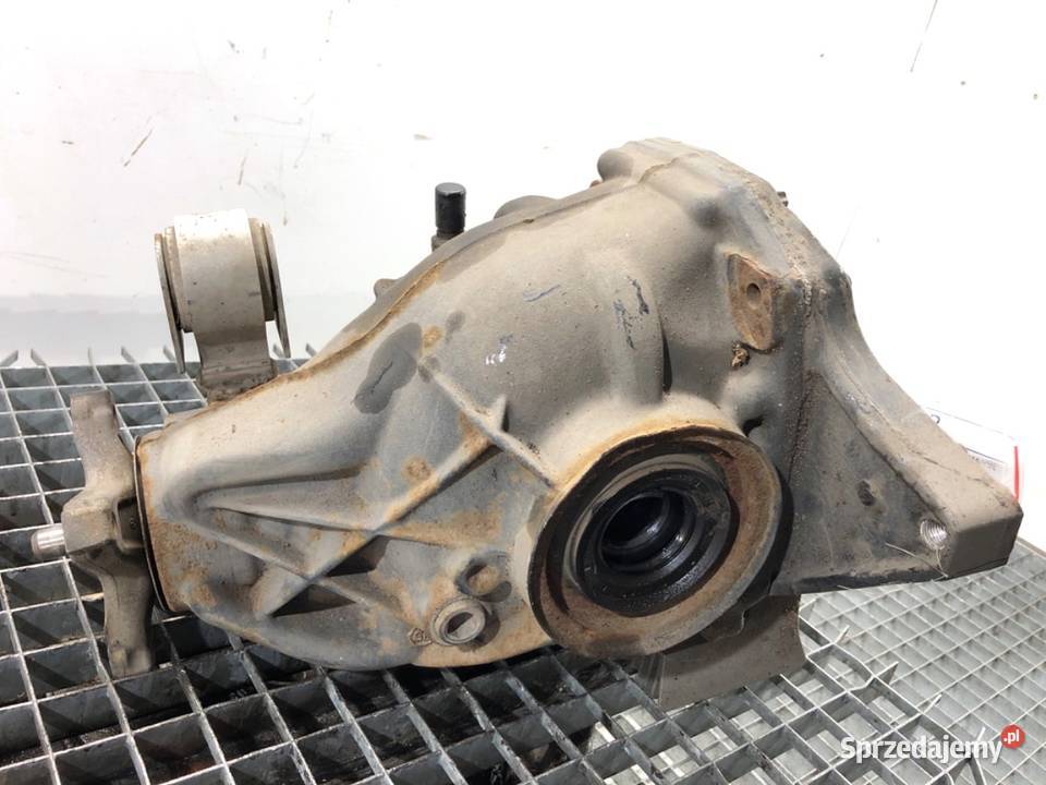 MOST DYFER TYŁ MERCEDES CLS 30 435 SportowyCoupe sprzedam