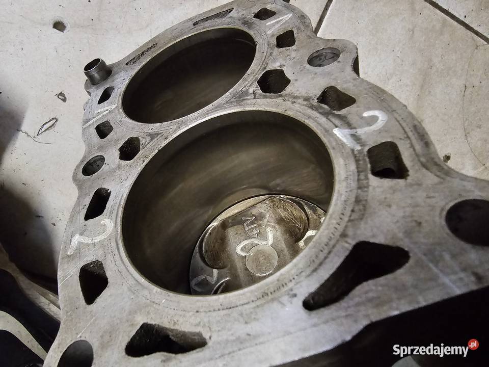 Yamaha YZF 600 thunder cat fzr cylindry tłoki Jelenia Góra