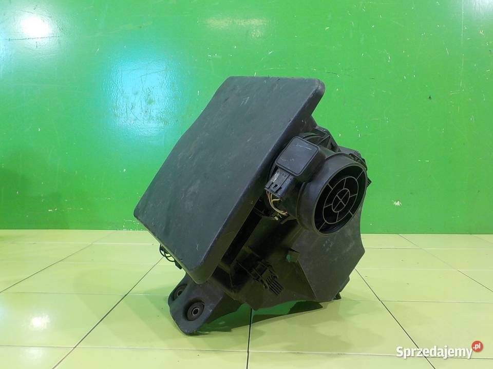 BMW X3 E83 30 B 04r 5D obudowa filtra powietrza Suków sprzedam