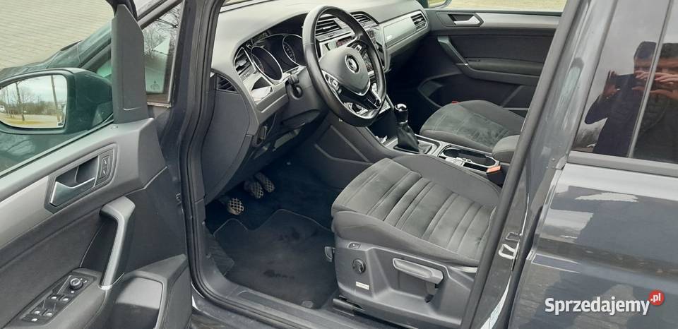 Volkswagen Touran 20 TDI ABS Niedźwiada