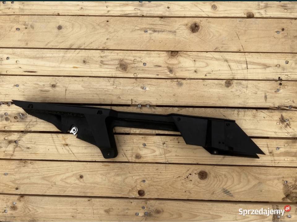 Osłona łańcucha Husqvarna Svartpilen 125 Ostrzeszów