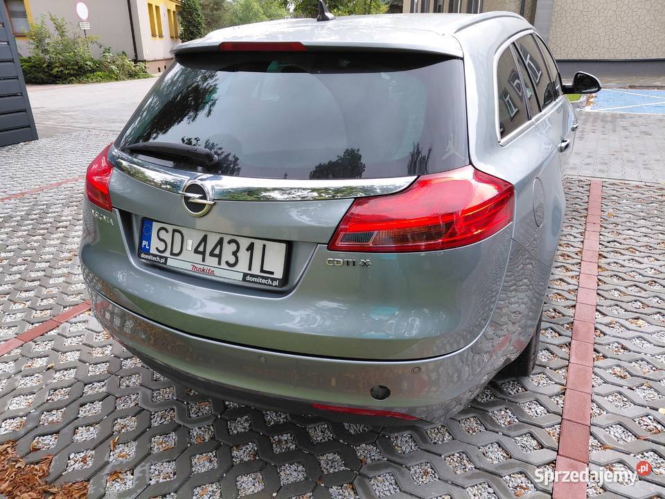 Opel INSIGNIA 20 cdti Sports Tourer 4x4 2010 199 elektryczne lusterka Dąbrowa Górnicza sprzedam