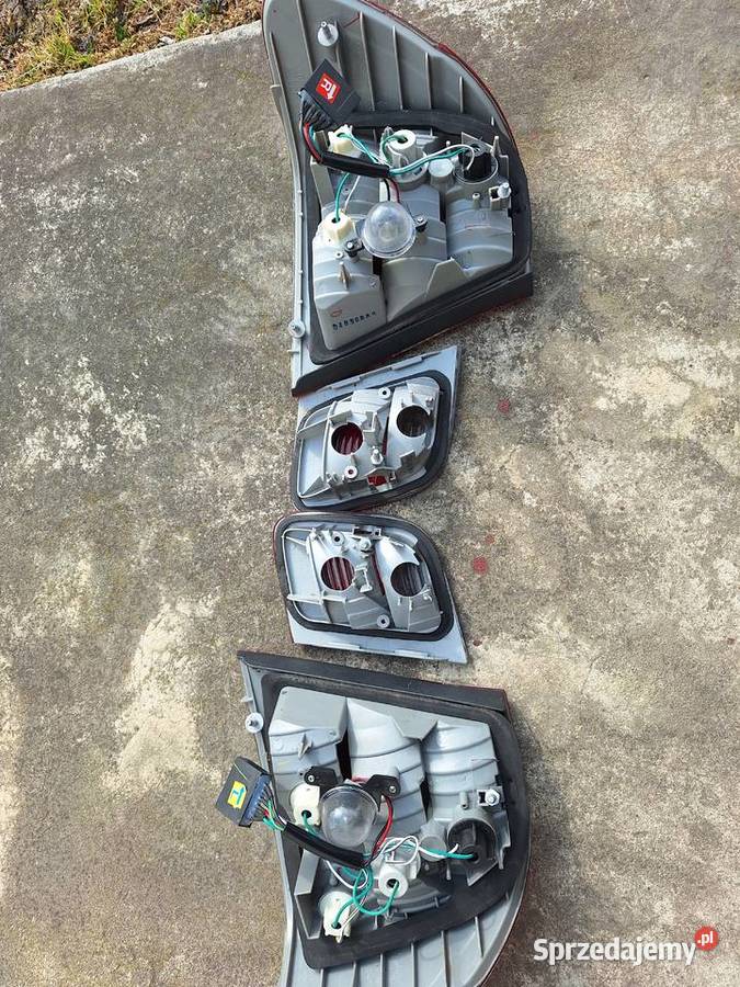 Światła tył BMW e46 przedlift