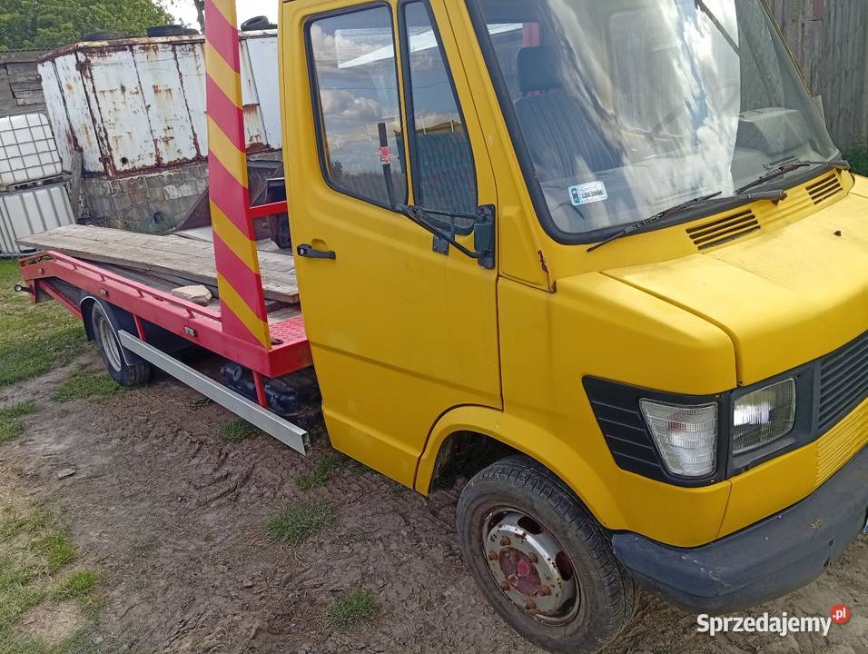 Mercedes 409 Rok produkcji 1985 Stary Zamość
