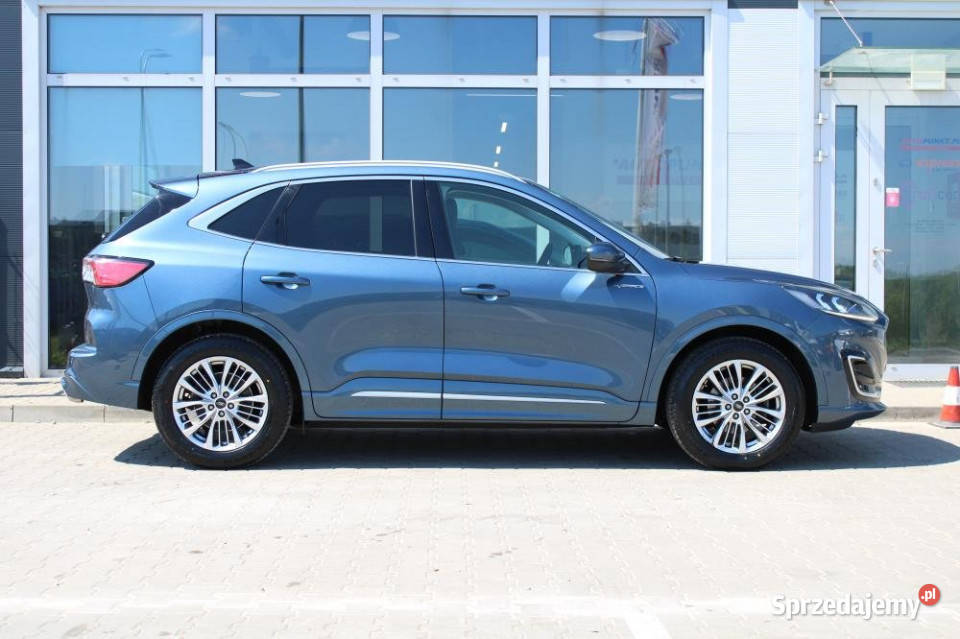 FORD Kuga 2022r ACC VC BO Pakiet Zima Panorama