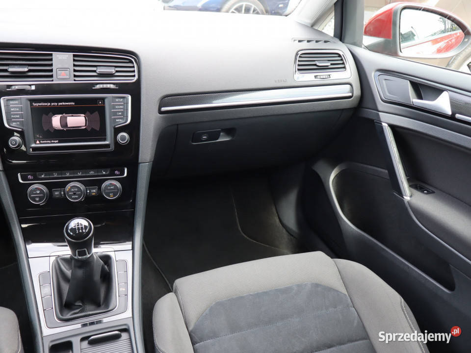 VW Golf 14 TSI sprzedam