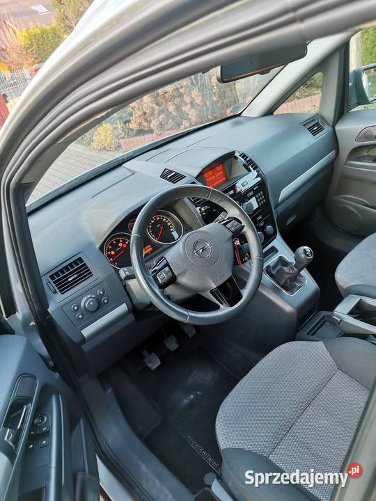 Opel Zafira 16 benzyna ESP podkarpackie