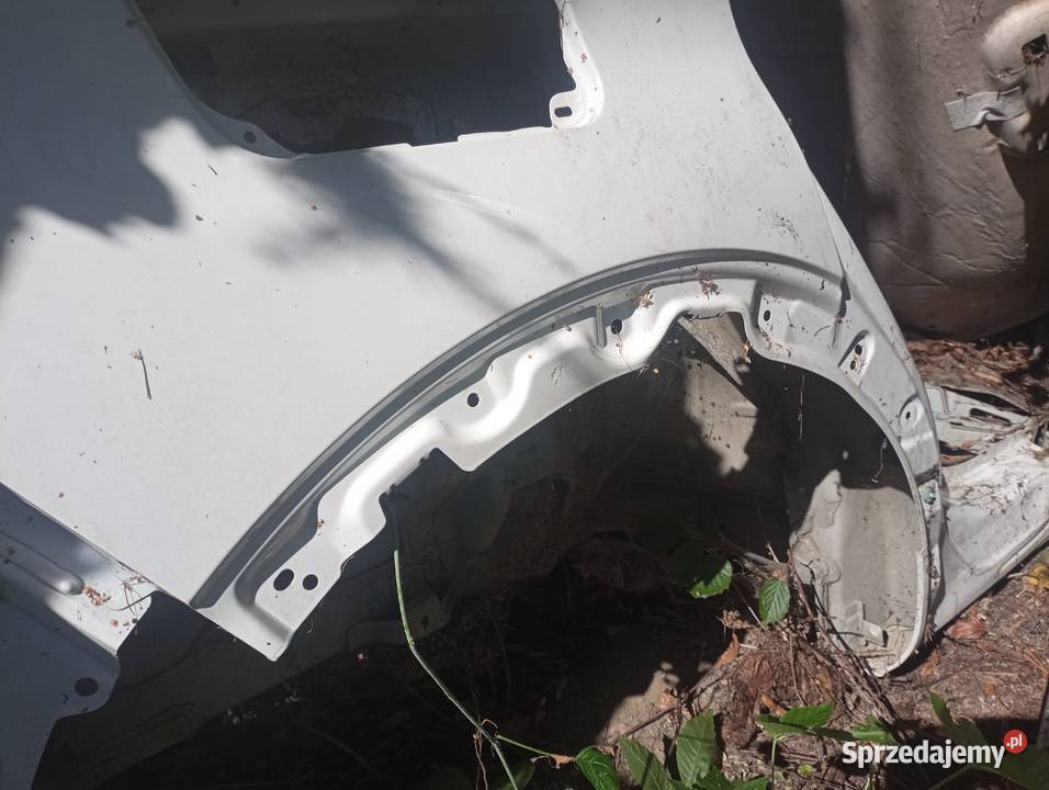 Peugeot 3008 II błotnik ćwiartka tył prawa Grybów