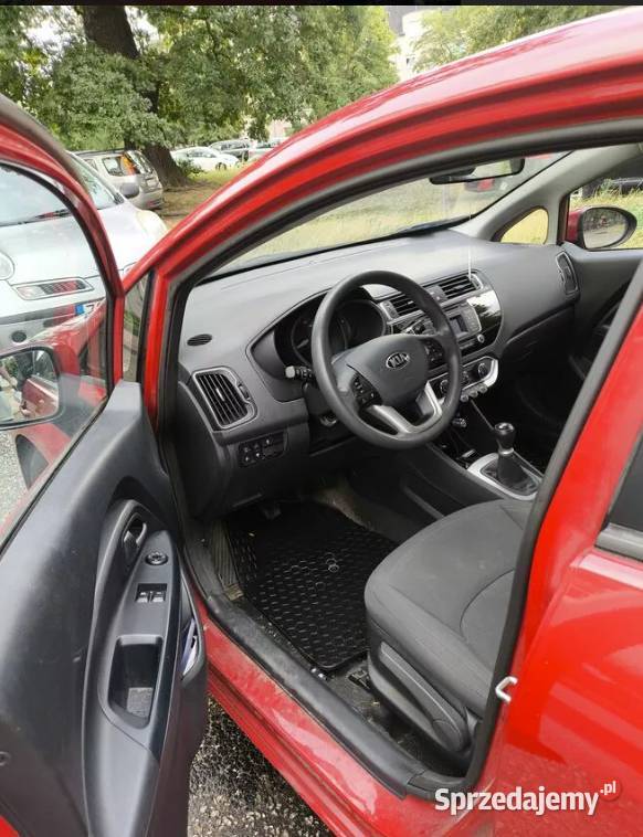KIA RIO SEDAN 2015 MAŁY PRZEBIEG Rok produkcji 2015 Rio Szczecin