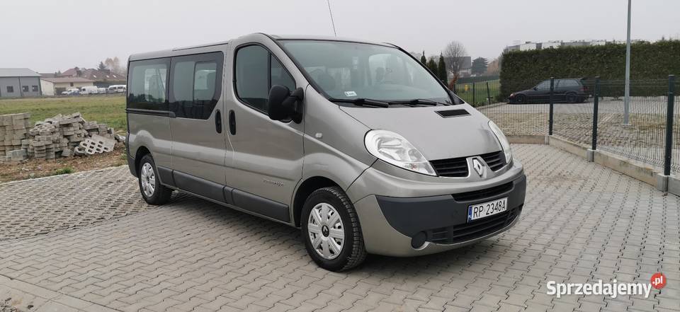 Renault Trafic 20dci salon polska Rzeszów