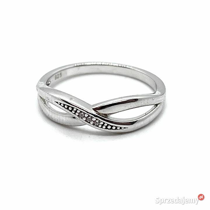 Nowy Srebrny Pierścionek Próby 925 2g Rozmiar 15 warmińsko-mazurskie Elbląg