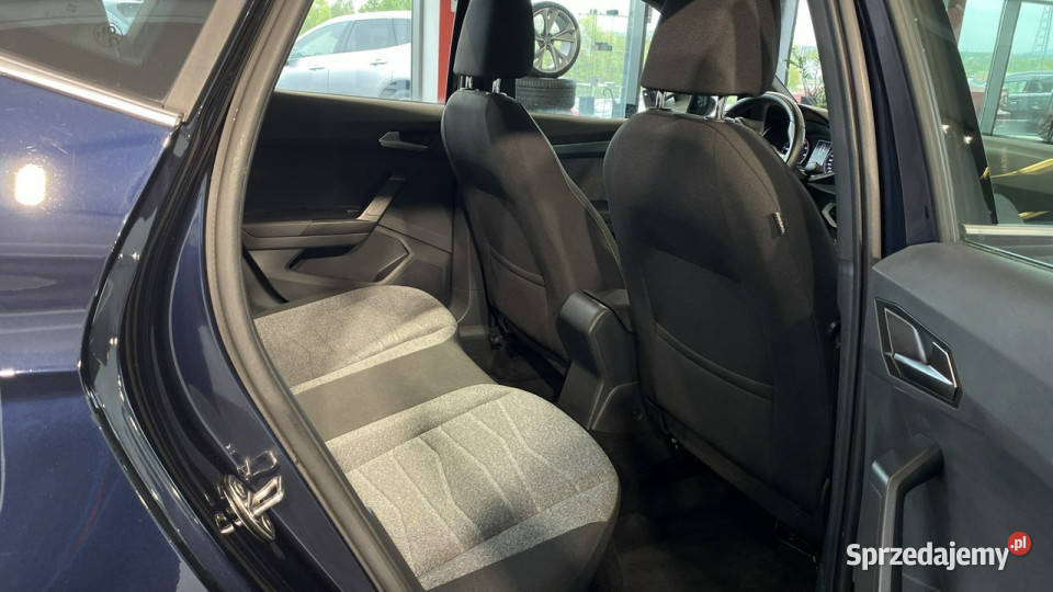 Seat Arona Xperience 10TSI 110 M6 2022 r salon Myślenice