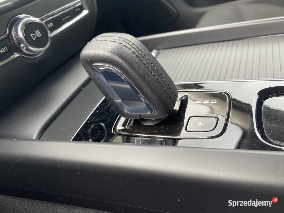 Volvo V60 B4 D Momentum Pro
