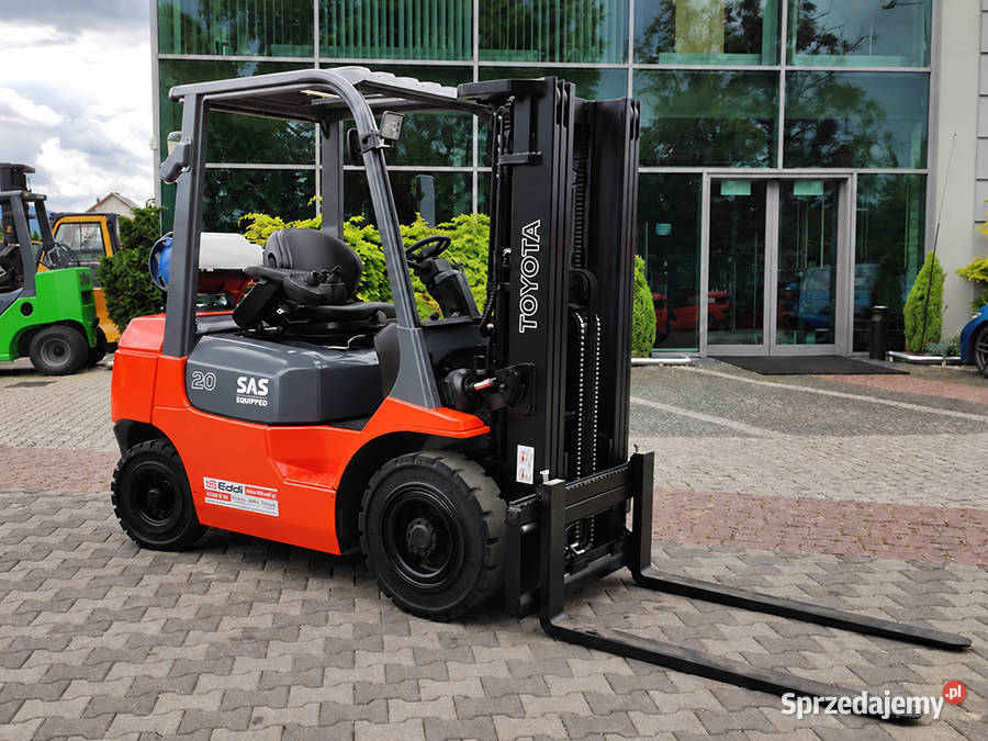 Wózek widłowy Toyota 427FGF20 2 tony triplex 43 Kęty