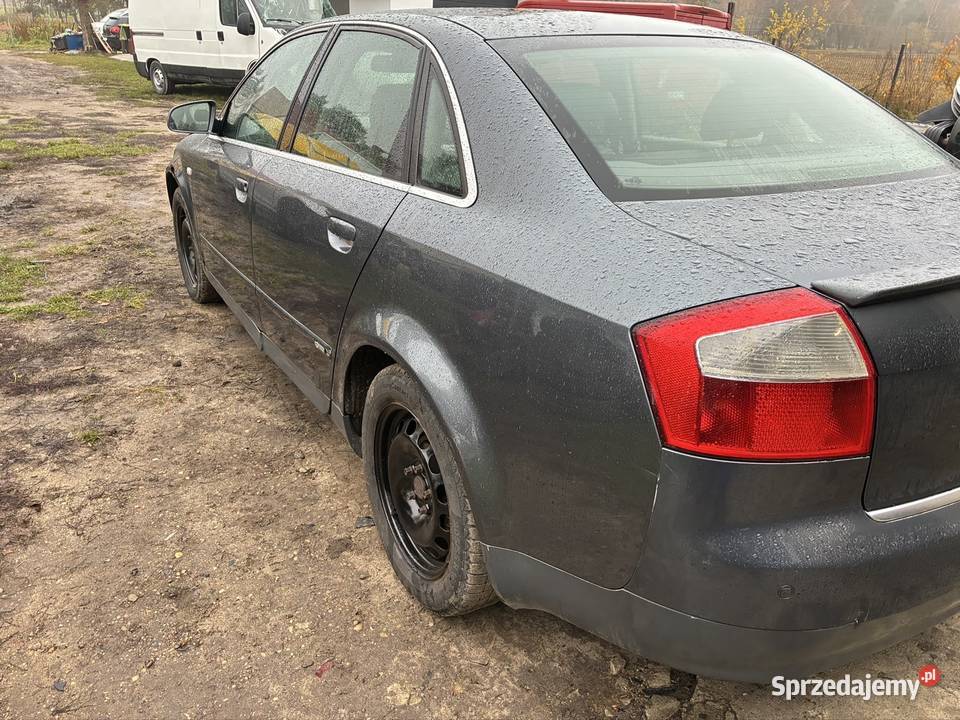Audi a4 b6 19 tdi awx wyrejstrowane uszkodzony Włodawa