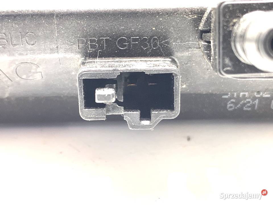 KAMERA KLAMKA KLAPY TYŁ VW TOURAN 5TA827566B osobowe sprzedam