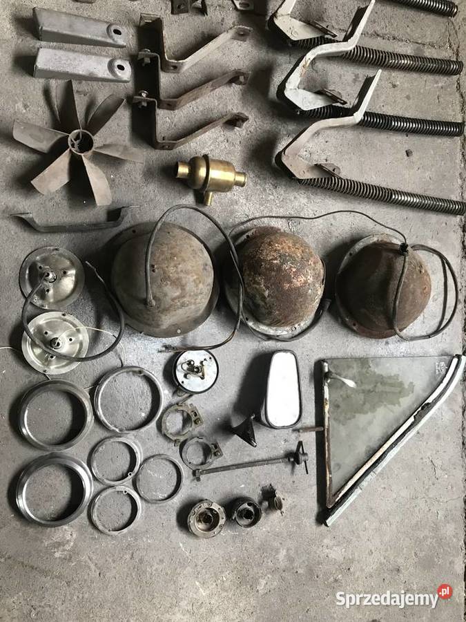 Szybka trójkątna w drzwiach Syrena 105 Karoseria wielkopolskie Wolsztyn sprzedam