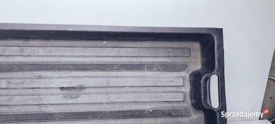 WNĘKA KOŁA ZAPASOWEGO MISA AUDI Q7 4L0864105B Tapicerki samochodowe śląskie Przystajń