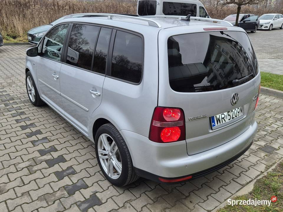 VW TOURAN 20 TDI RLINE HIGHLINE NAVI RNS SKÓRA srebrny Radom sprzedam