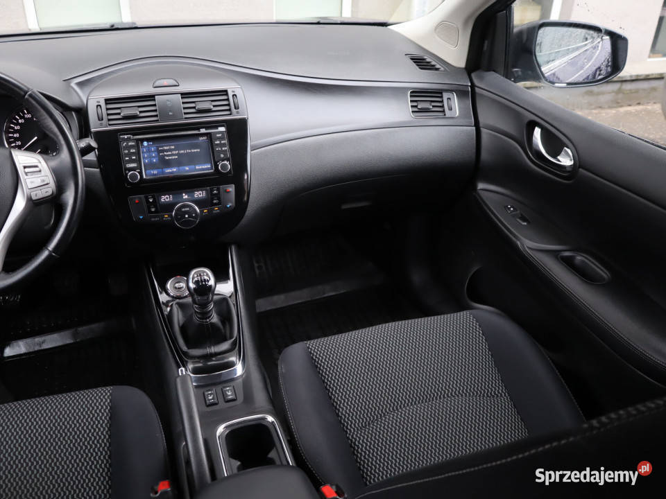 Nissan Pulsar 12 DIGT radio Katowice