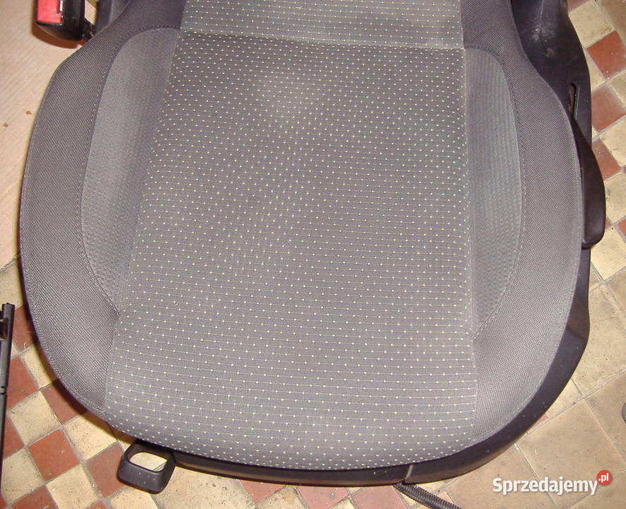 SEAT ALTEA XL FOTEL PRZÓD PRAWY LEWY Fotele i kanapy