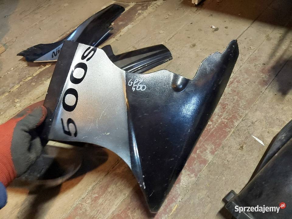 Kawasaki GPZ 500 s plastiki pług czasza boczki