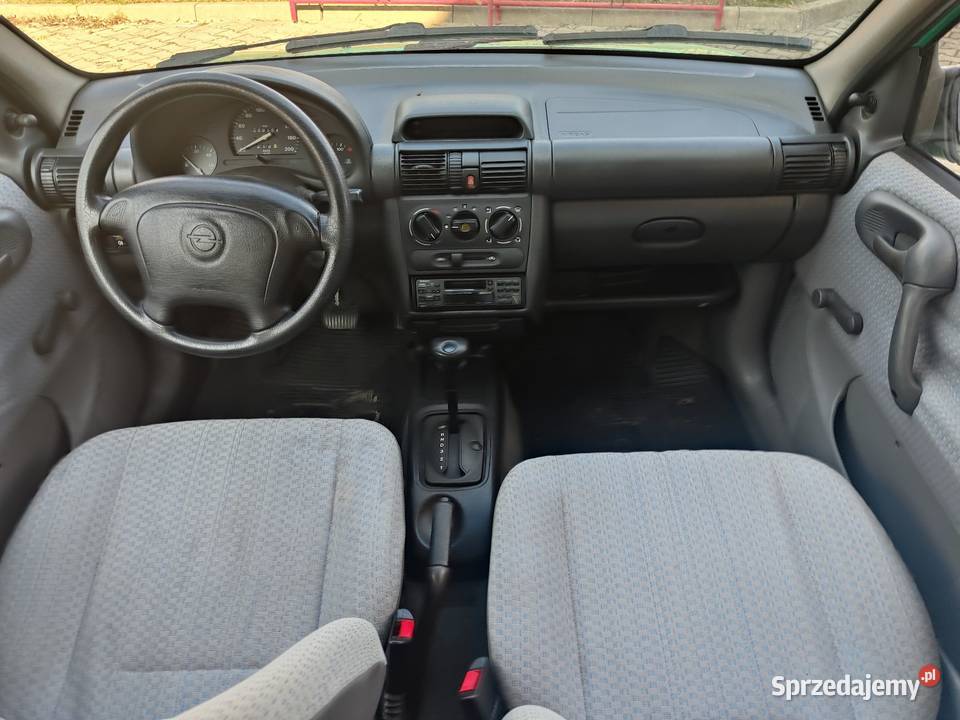 Opel Corsa B 14i 1993r AUTOMAT Sprowadzony do radio