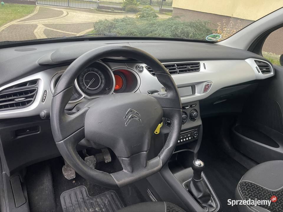 Citroen c3 benzyna 14 mały przebieg sprawdzony z 141000km Syców sprzedam
