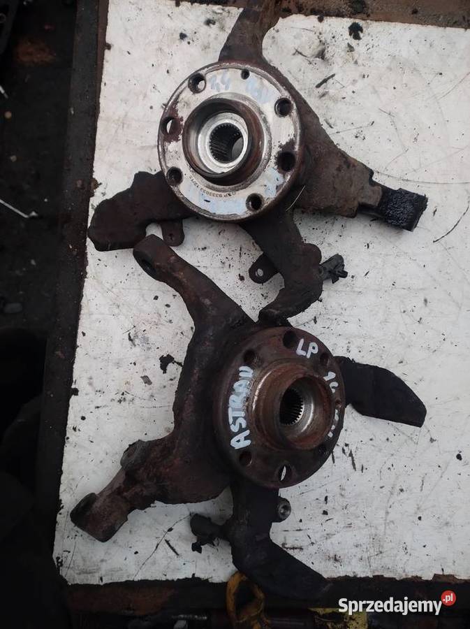 OPEL ASTRA II G 14 16V piasta przód zwrotnica 16 osobowe Kielce