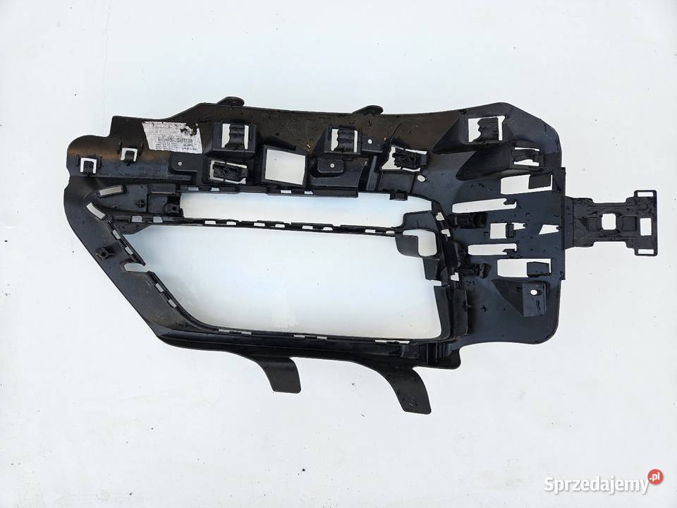 PORSCHE 911 992 KRATKA PRAWA ZDERZAKA PRZÓD Międzychód