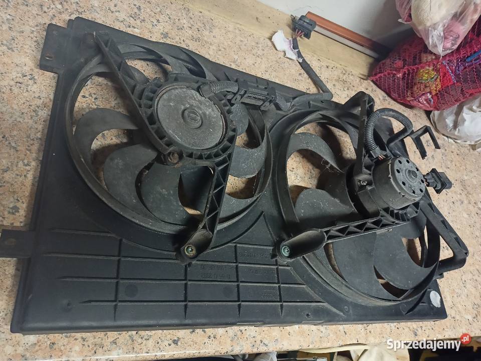 Wiatraki chłodnicy VW Golf 4 kompletne podkarpackie Mielec