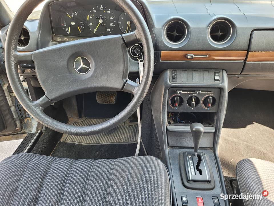 MercedesBenz W123 300D zarejestrowany jako zabytek opolskie Opole