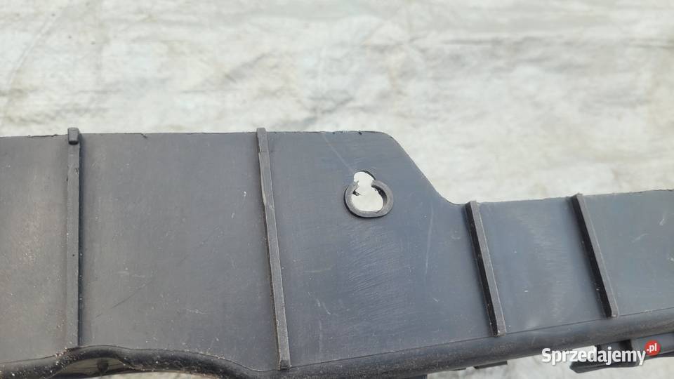 ŚLIZG ZDERZAKA TYLNY RENAULT MEGANE III HB Karoseria śląskie