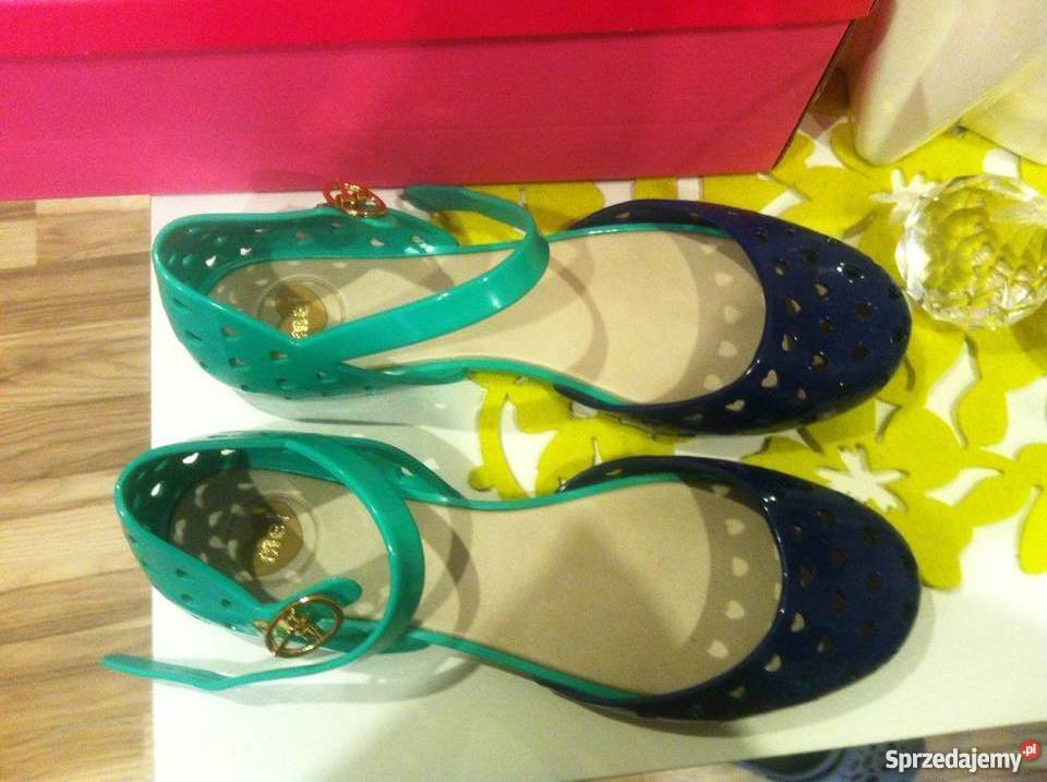 Sandalki melissa milkshake