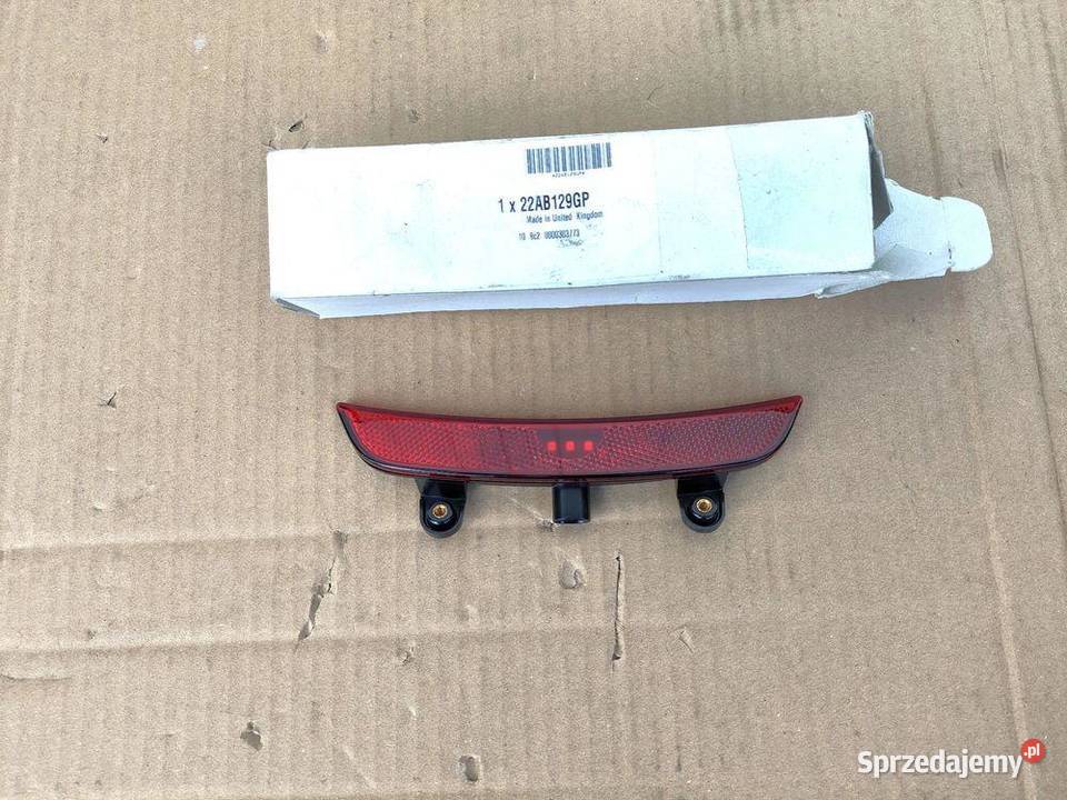 MACLAREN ARTURA LAMPA OBRYSOWA PRAWA TYŁ LED osobowe