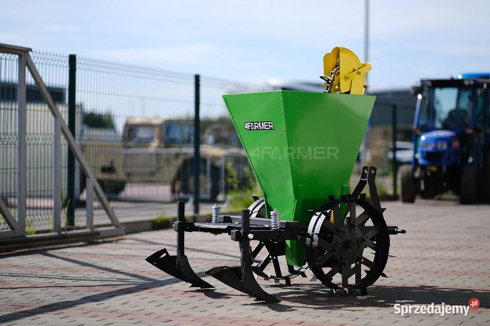 Sadzarka jednorzędowa do sadzenia roślin nieuszkodzony Tajęcina
