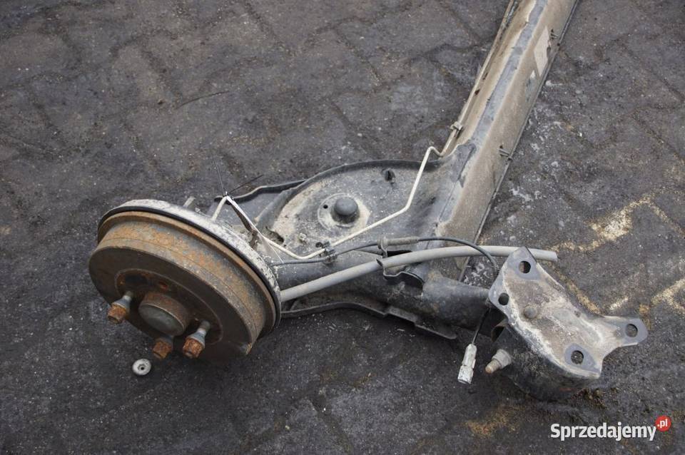 BELKA SANKI TYŁ DACIA SANDERO II