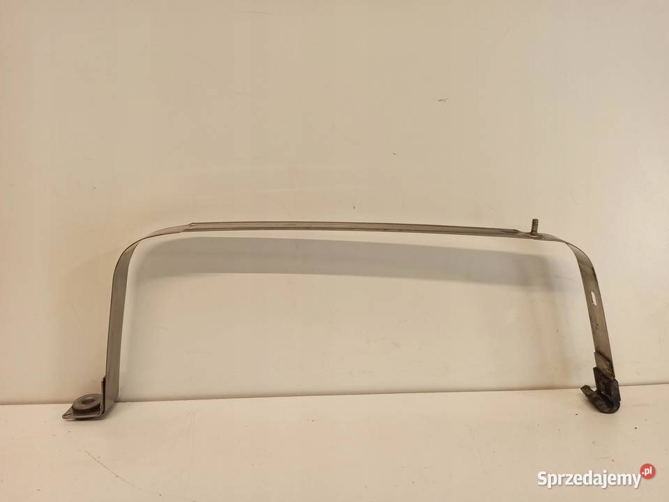 MERC W205 MOCOWANIE ZBIORNIKA PALIWA A2054700040