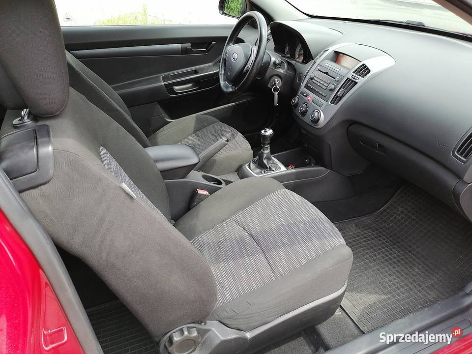 KIA Ceed 16 CRDi 115Klimatyzacja kupiony w polskim salonie Mińsk Mazowiecki sprzedam