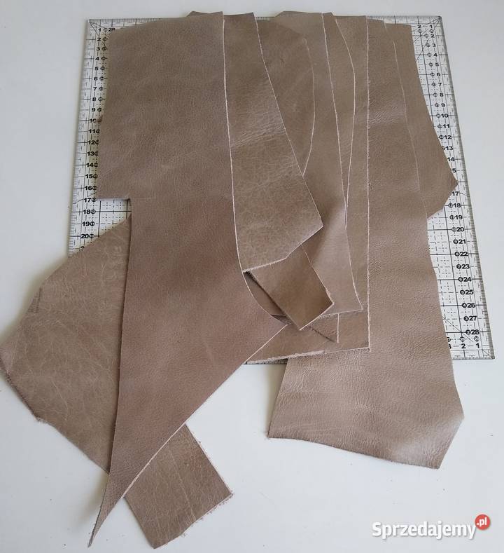 Skóra 270 g Licowa Włoska średnie i małe kawałki