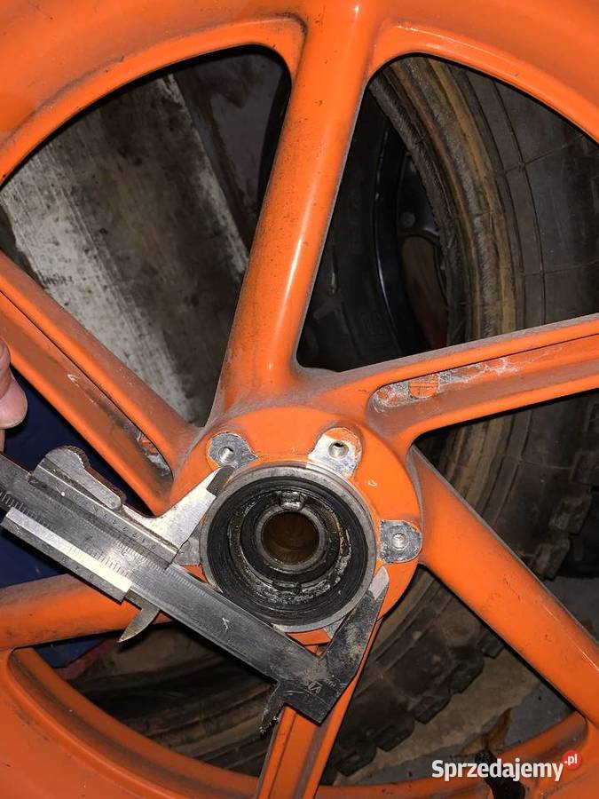 Honda CBR 900 SC28 199293 FireBlade koło Osiecznica