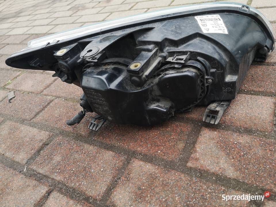 Lampy ford focus oryginał Lampy przednie Garwół